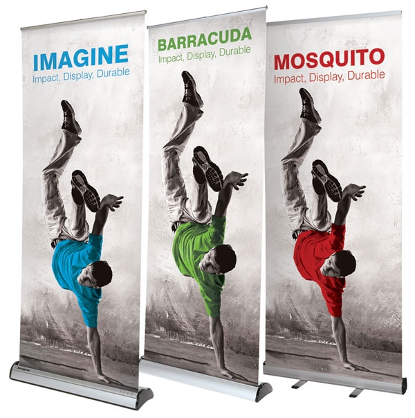 Red17 Roller Banner Stands